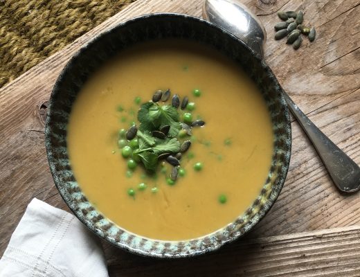 Soupe aux cosses de petits pois