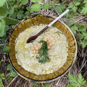 Houmous fanes des carottes